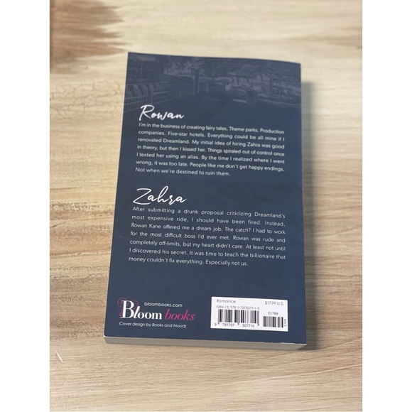 The Fine Print by Lauren Asher (Dreamland Billionaires) Excellent Condition - Picture 3 of 3